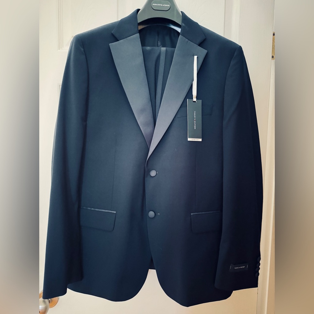 TOMMY HILFIGER Navy Mens Stretch Formal Tuxedo 2Pc Set 46R 40W